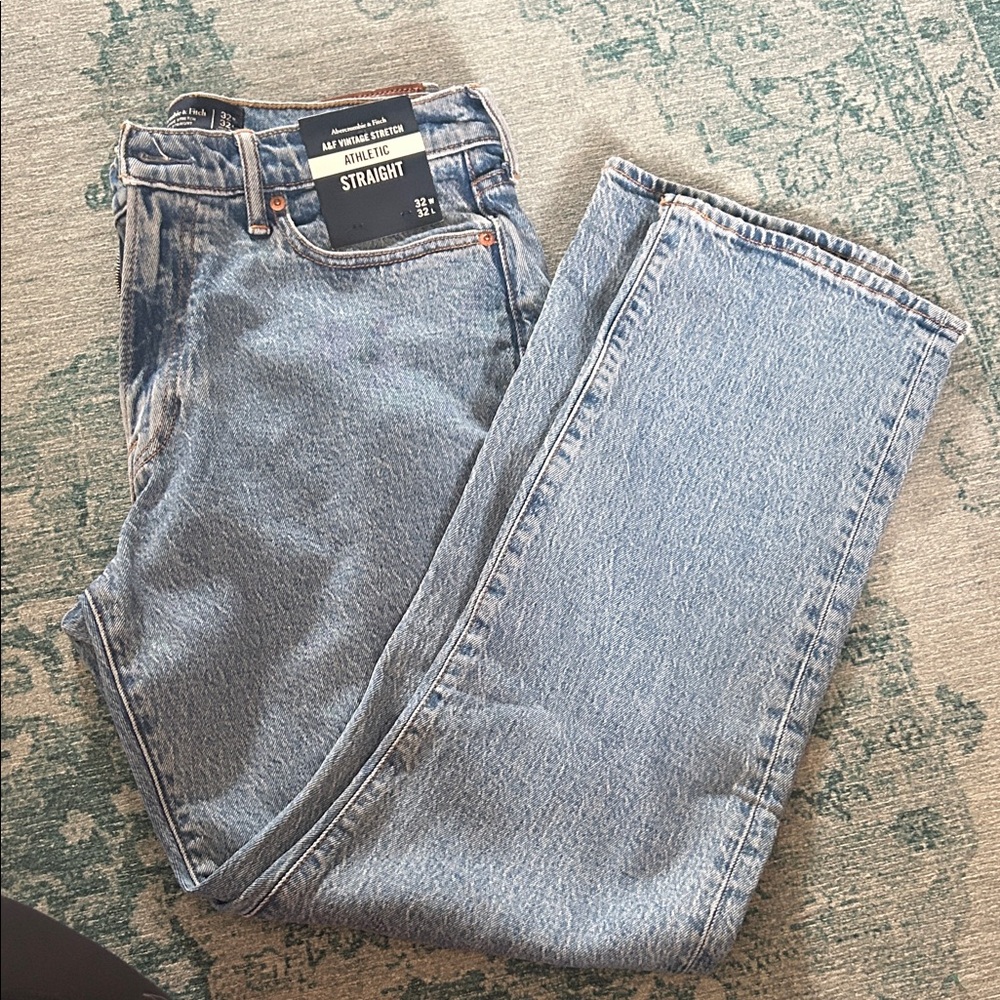 Abercrombie & Fitch Vintage Stretch Jeans in Light Blue